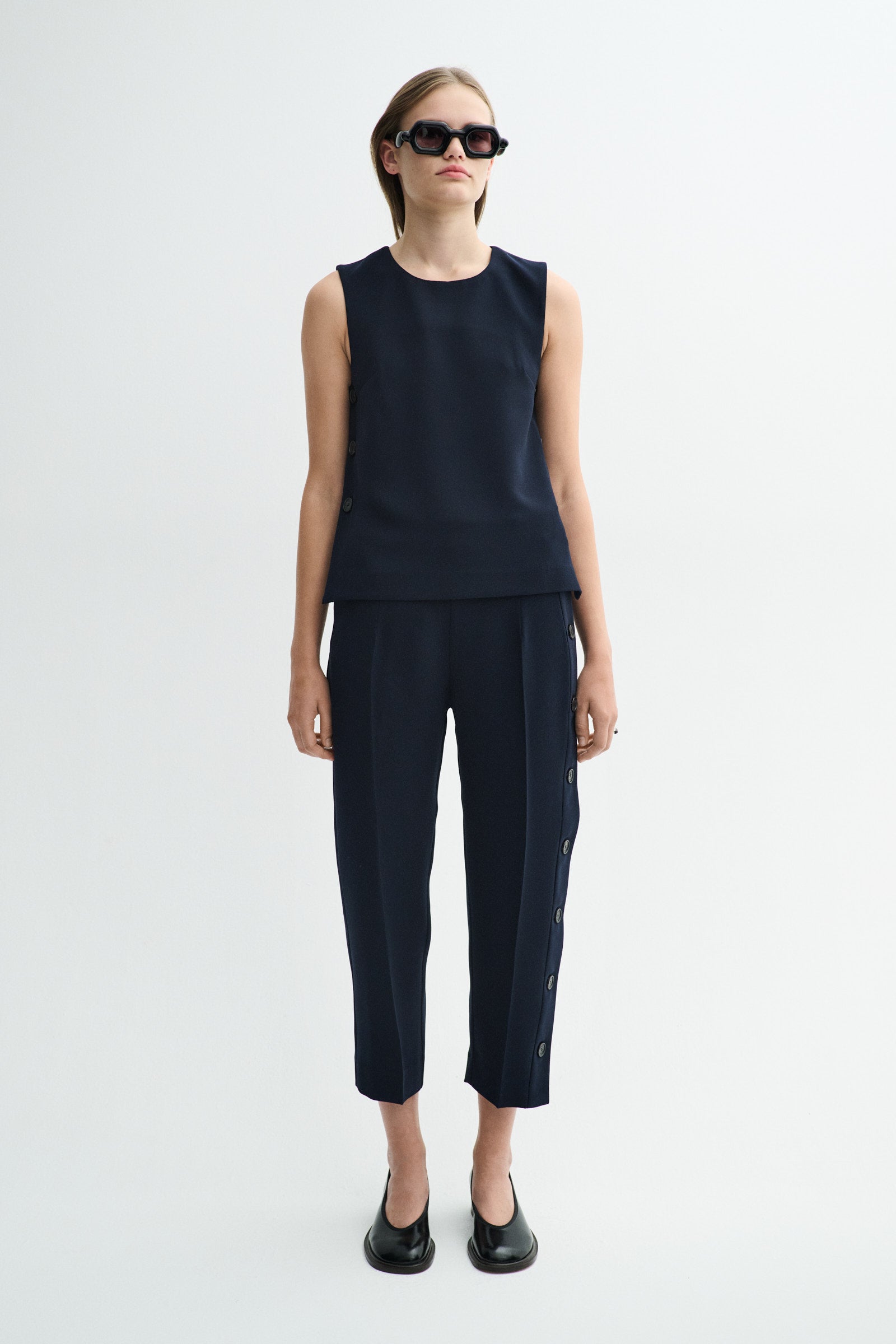 MKDT Studio TENA CREPE GEORGETTE Tops NAVY