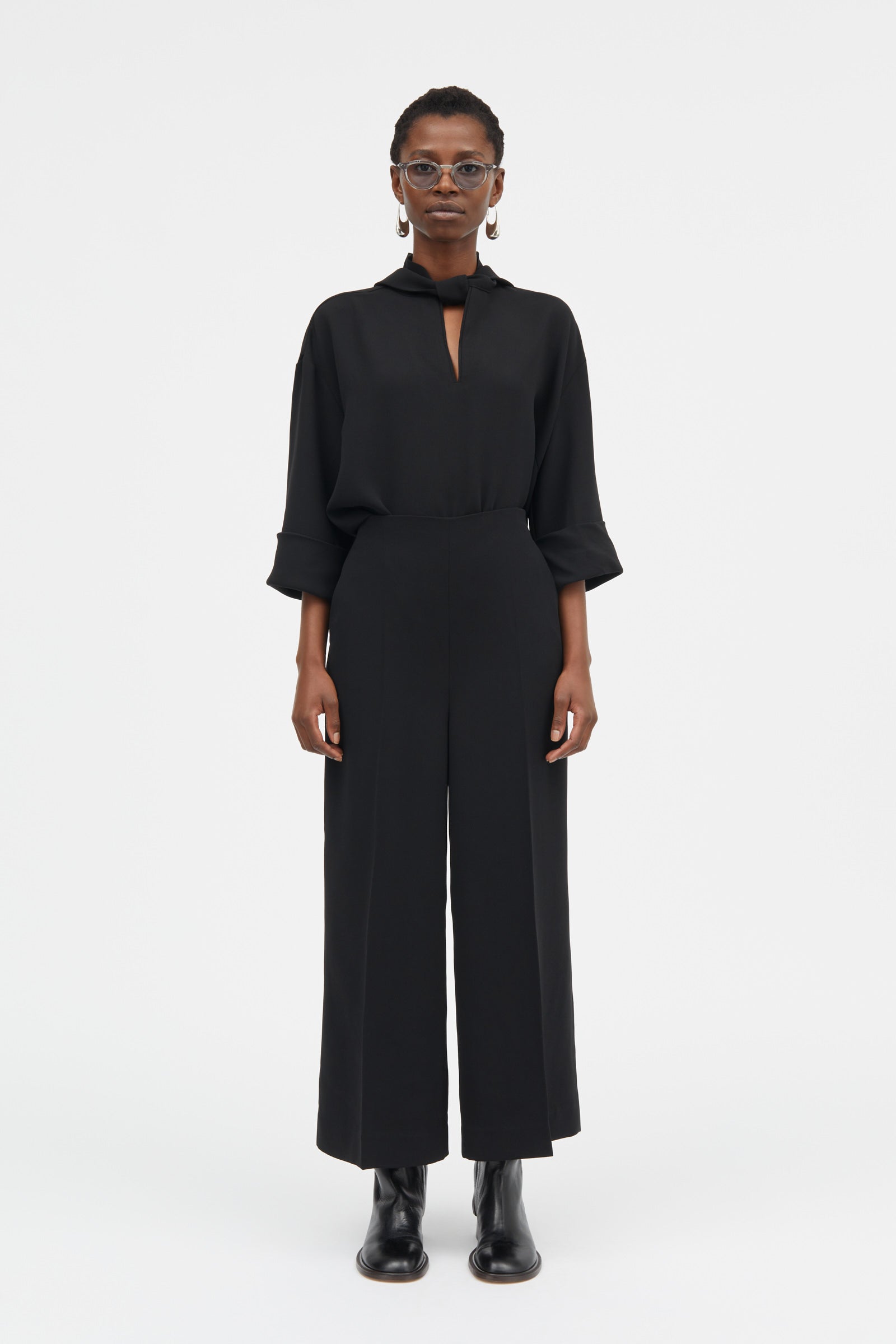 Mark Kenly Domino Tan Pallas Crepe Georgette Pants BLACK