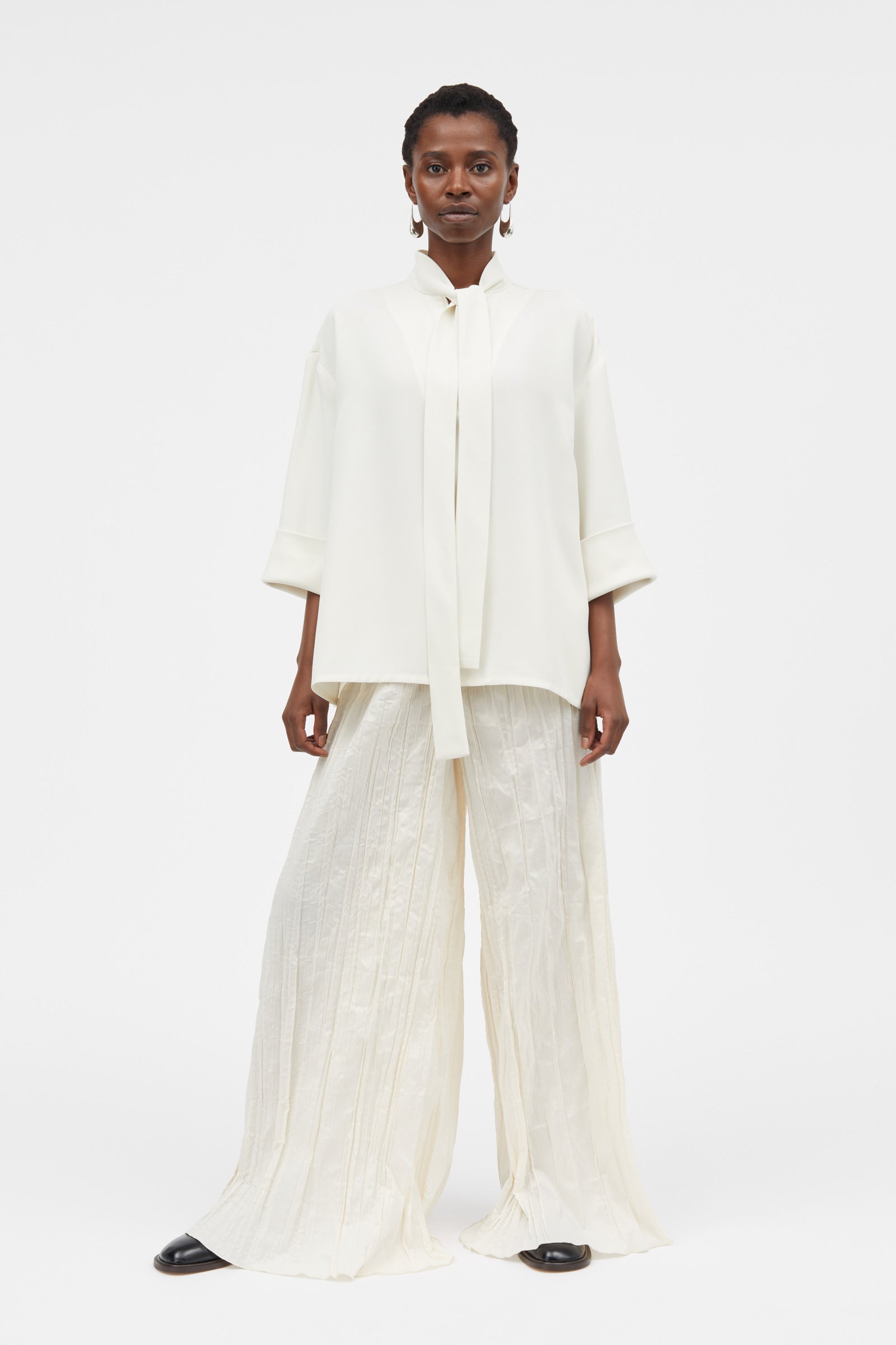 Mark Kenly Domino Tan Siva Crepe Georgette Blouses IVORY